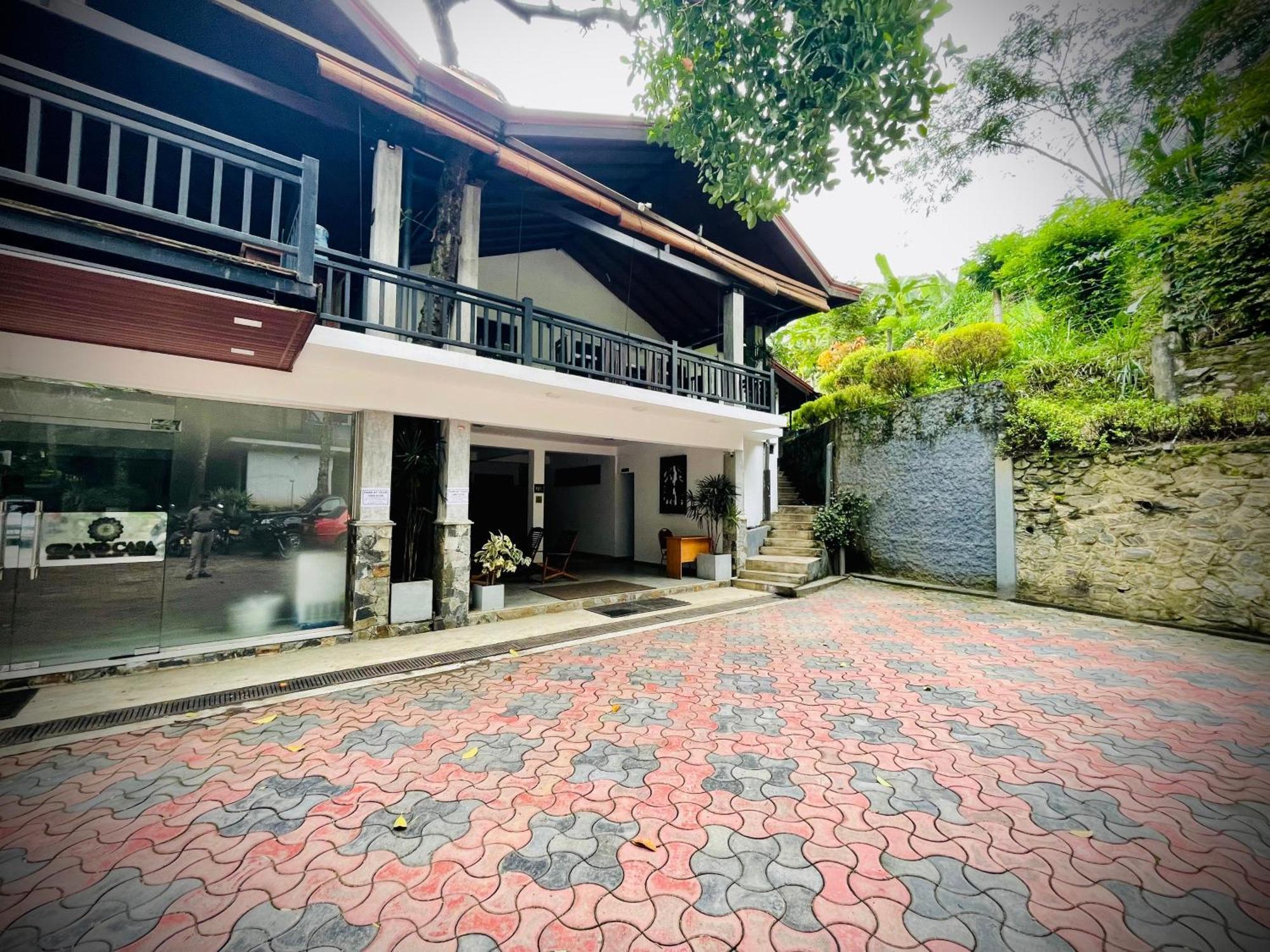 Hotel Grand Casa كاندي المظهر الخارجي الصورة