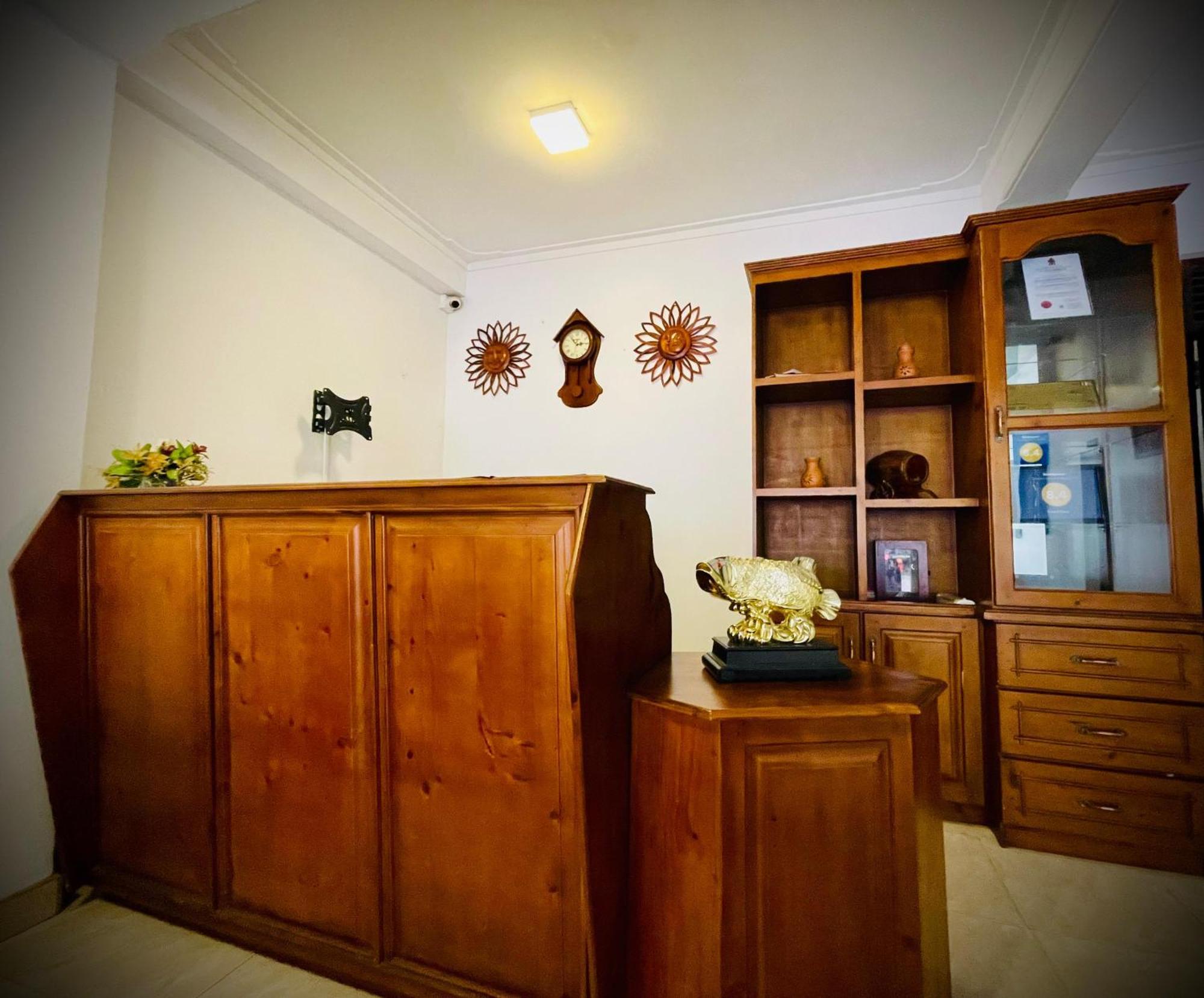 Hotel Grand Casa كاندي المظهر الخارجي الصورة