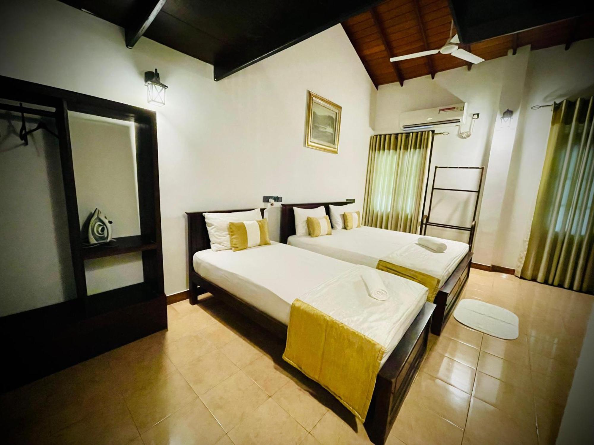 Hotel Grand Casa كاندي المظهر الخارجي الصورة